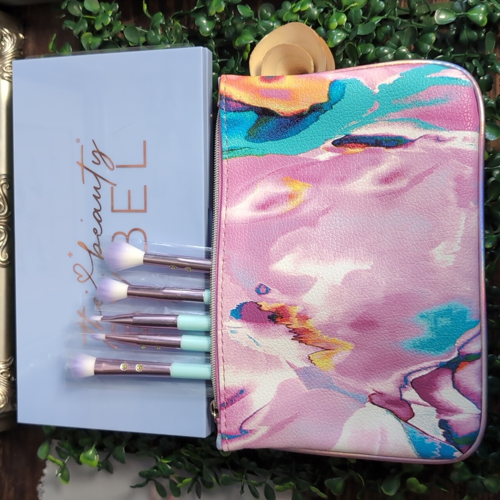 Purple & Pastels Brushes & Bag  Makeup Bundle
